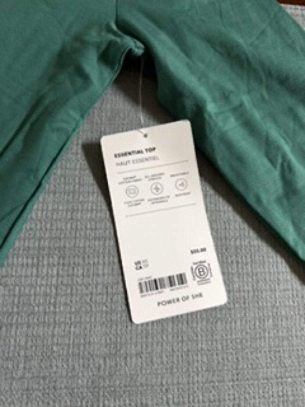 Athleta essential tee - Picture 3 of 5